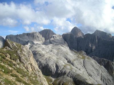 015-Im Maximiliansteig - Blick in die Rosengartengruppe